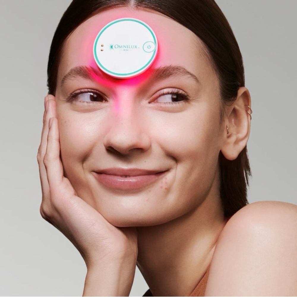 Omnilux Blemish Eraser “New”